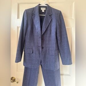 Vintage Pendleton Virgin Wool Blue Plaid suit set, blazer and trousers size 6